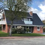 Haus Zwischen Den Deichen 2 *